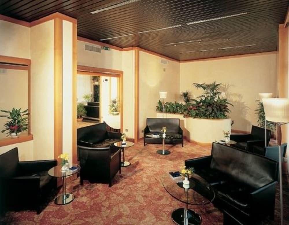 Mokinba Hotels Sant'Ambroeus Milano Dış mekan fotoğraf