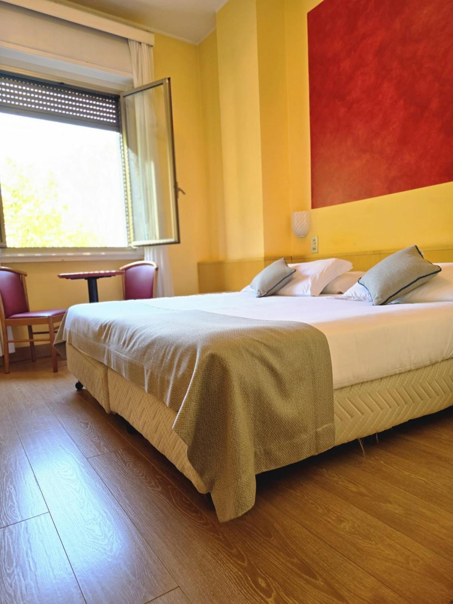 Mokinba Hotels Sant'Ambroeus Milano Dış mekan fotoğraf