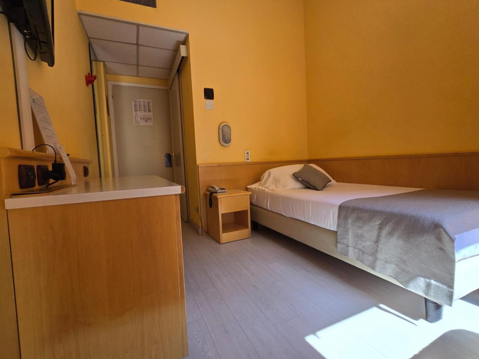Mokinba Hotels Sant'Ambroeus Milano Dış mekan fotoğraf