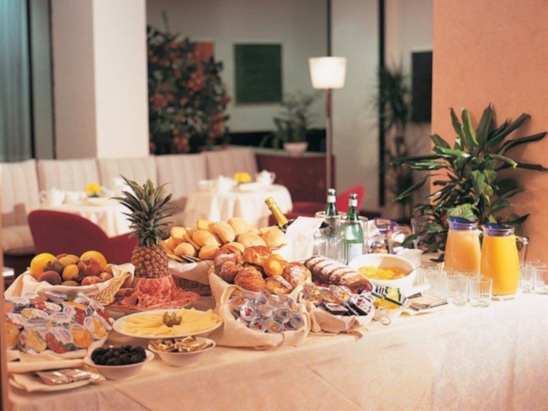 Mokinba Hotels Sant'Ambroeus Milano Dış mekan fotoğraf